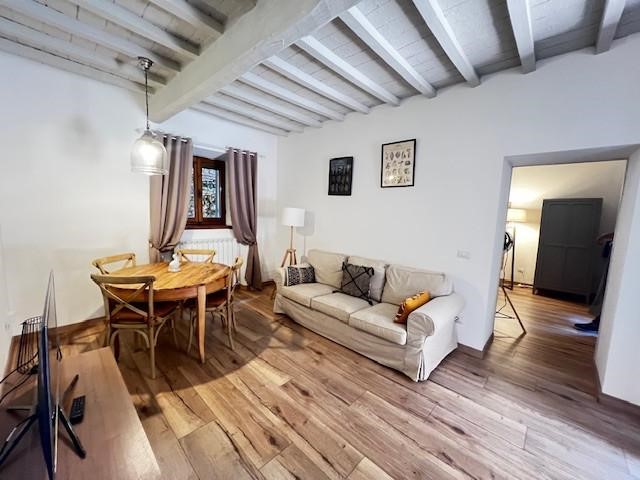 Trilocale in Vendita a Siena, 280'000&euro;, 70 m², arredato