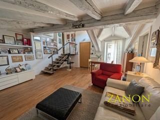 Trilocale in Vendita a Gorizia, 110'000&euro;, 74 m²