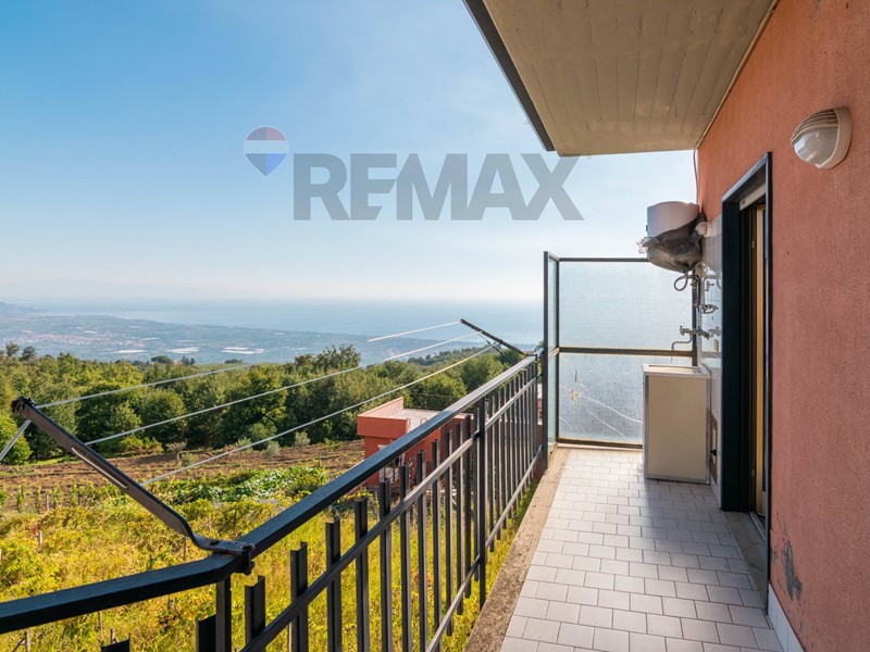 Bilocale in Vendita a Mascali, 59'000&euro;, 99 m²