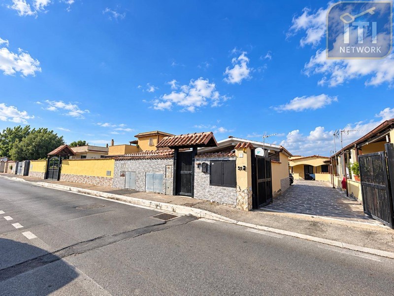 Bilocale in Vendita a Fiumicino, 140'000&euro;, 45 m²