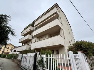 Quadrilocale in Vendita a Alessandria, 88'000&euro;, 90 m²