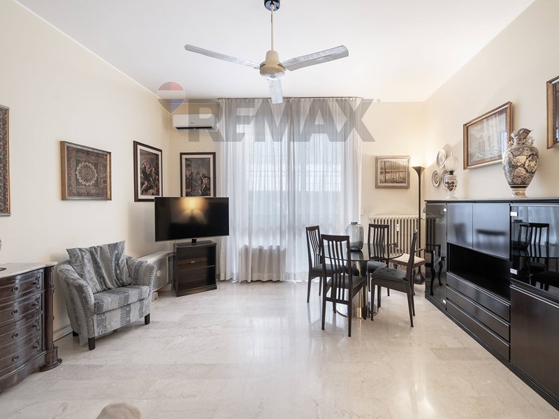 Trilocale in Vendita a Milano, 379'000&euro;, 105 m²