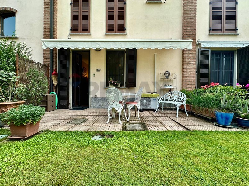 Trilocale in Vendita a Peschiera Borromeo, 210'000&euro;, 94 m²