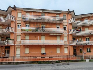 Bilocale in Vendita a Recanati, 55'000&euro;, 65 m²