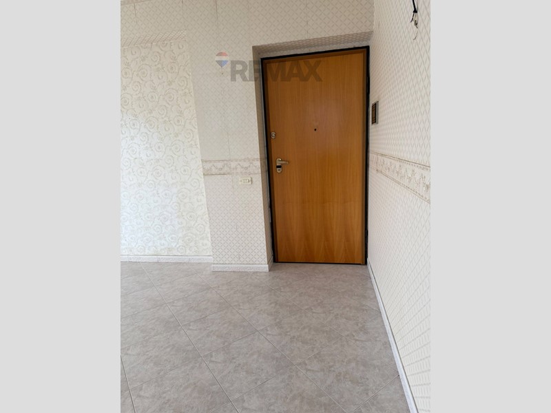 Quadrilocale in Affitto a Camporotondo Etneo, 680&euro;, 122 m²