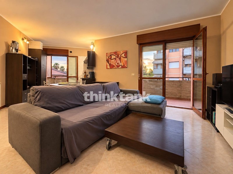 Trilocale in Vendita a Mascalucia, 105'000&euro;, 75 m²