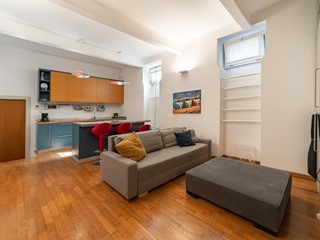 Bilocale in Vendita a Milano, 335'000&euro;, 74 m²