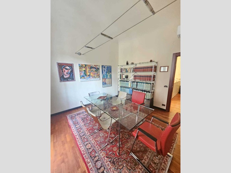 Appartamento in Vendita a Savona, 295'000&euro;, 120 m²