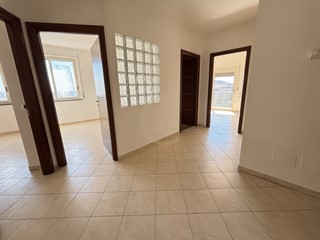 Bilocale in Vendita a Misterbianco, zona Centro, 99'000&euro;, 65 m²