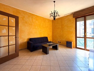 Quadrilocale in Vendita a Reggio Emilia, zona Ospizio, 155'000&euro;, 104 m², arredato, con Box