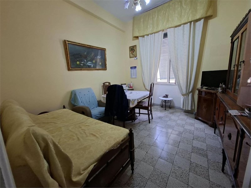 Trilocale in Vendita a Napoli, 270'000&euro;, 75 m²