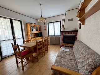 Bilocale in Vendita a Roburent, 34'000&euro;, 41 m²