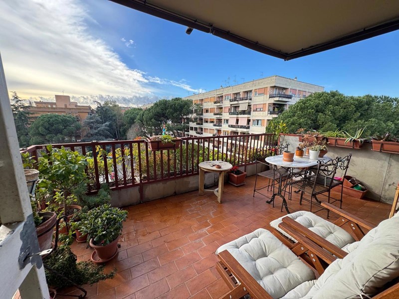 Quadrilocale in Vendita a Roma, 580'000&euro;, 165 m²