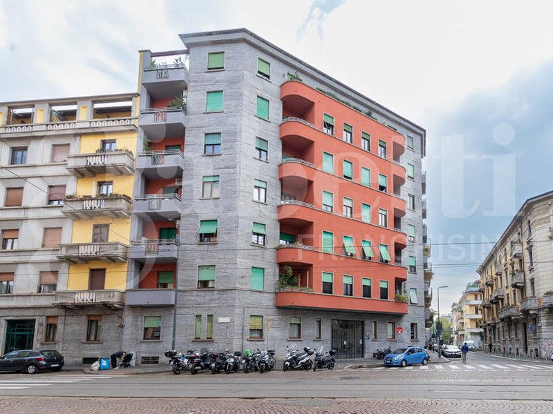 Bilocale in Vendita a Milano, 258'000&euro;, 66 m², arredato