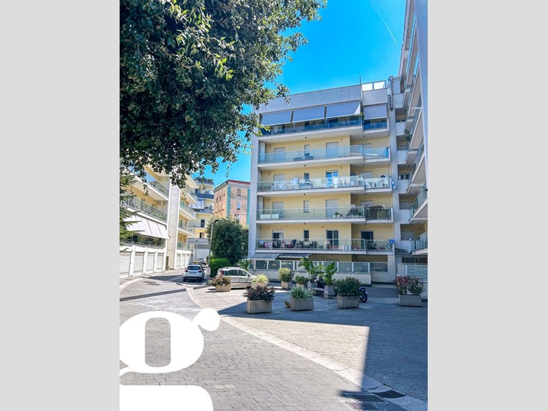 Bilocale in Affitto a Napoli, 900&euro;, 40 m², arredato