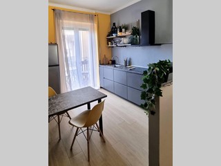 Trilocale in Affitto a Pisa, 650&euro;, 70 m², arredato