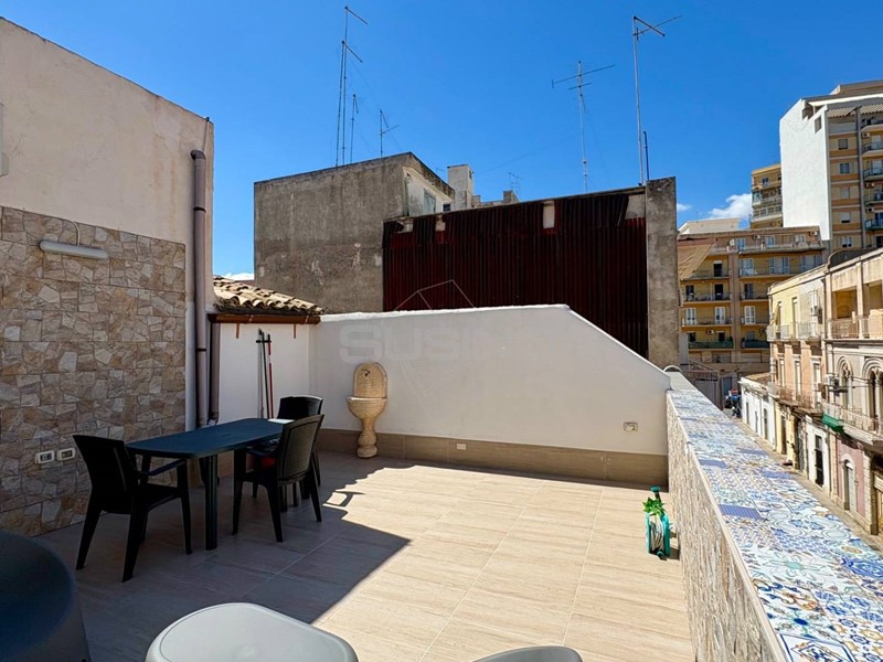 Trilocale in Affitto a Siracusa, 480&euro;, 80 m²