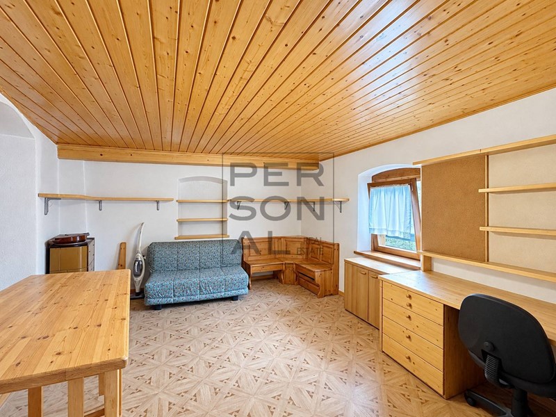 Appartamento in Vendita a Altopiano della Vigolana, 229'000&euro;, 215 m²