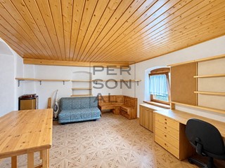 Appartamento in Vendita a Altopiano della Vigolana, 229'000&euro;, 215 m²