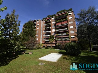 Bilocale in Vendita a Monza, 290'000&euro;, 90 m²