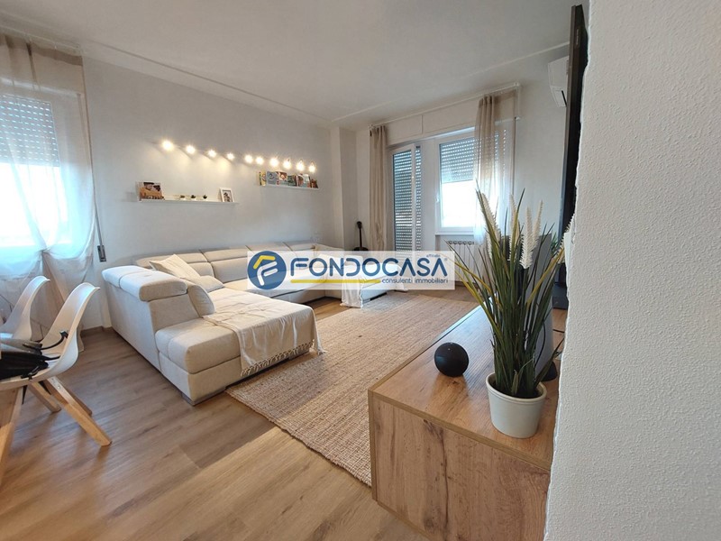 Quadrilocale in Vendita a Seravezza, 329'000&euro;, 117 m²