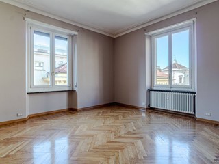 Appartamento in Vendita a Torino, 715'000&euro;, 189 m²