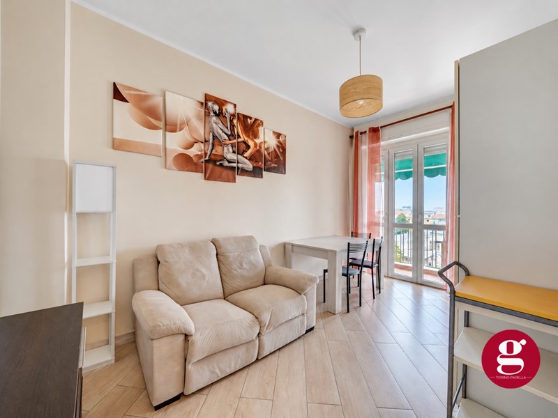 Bilocale in Vendita a Torino, 138'000&euro;, 50 m², arredato