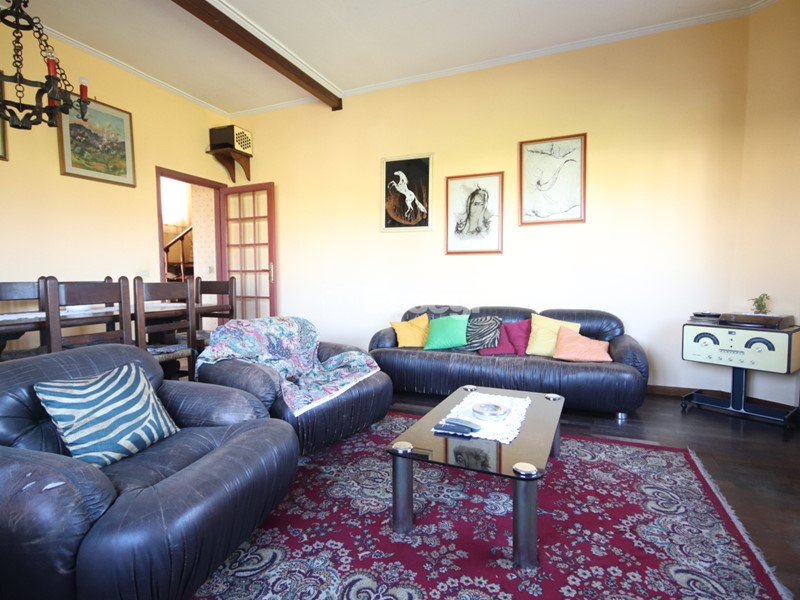 Appartamento in Vendita a Lucca, zona Ovest, 210'000&euro;, 180 m²