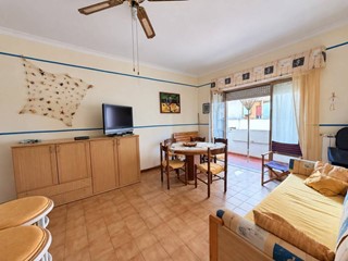 Trilocale in Vendita a Nettuno, zona Scacciapensieri, 130'000&euro;, 60 m², arredato
