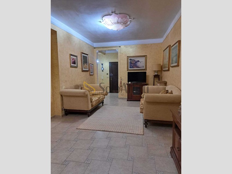 Trilocale in Affitto a Reggio Calabria, zona Viale Calabria, 550&euro;, 109 m²