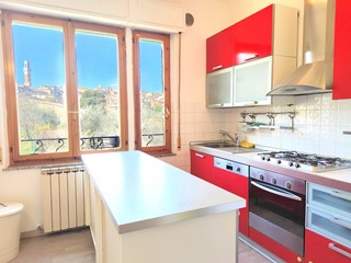 Appartamento in Affitto a Siena, 900&euro;, 91 m²