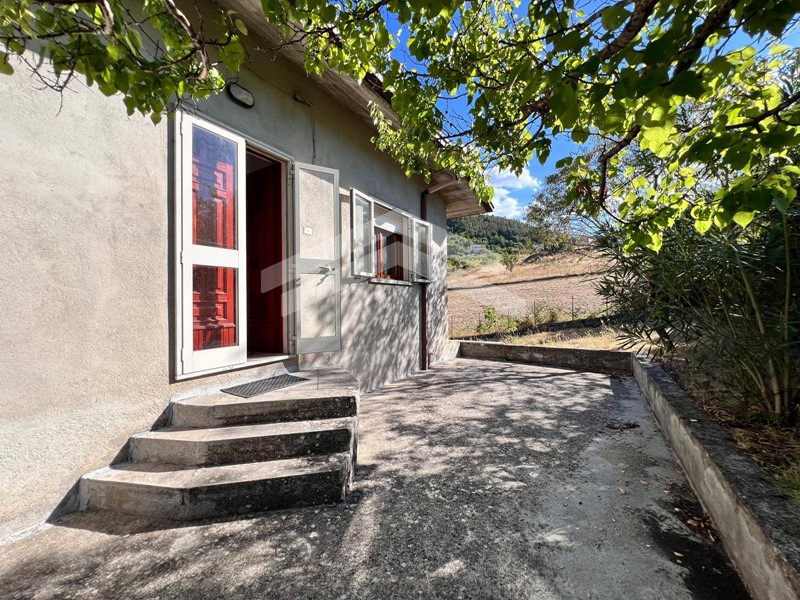 Trilocale in Affitto a Campobasso, 450&euro;, 100 m²