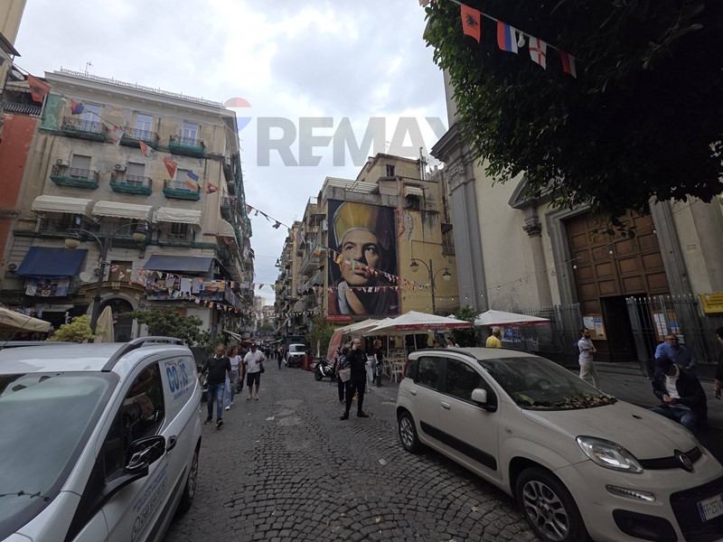 Bilocale in Vendita a Napoli, 125'000&euro;, 36 m²