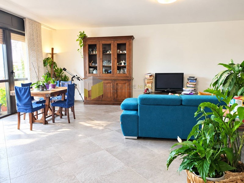 Appartamento in Vendita a Pisa, 550'000&euro;, 192 m²