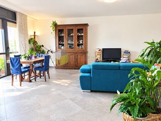 Appartamento in Vendita a Pisa, 550'000&euro;, 192 m²