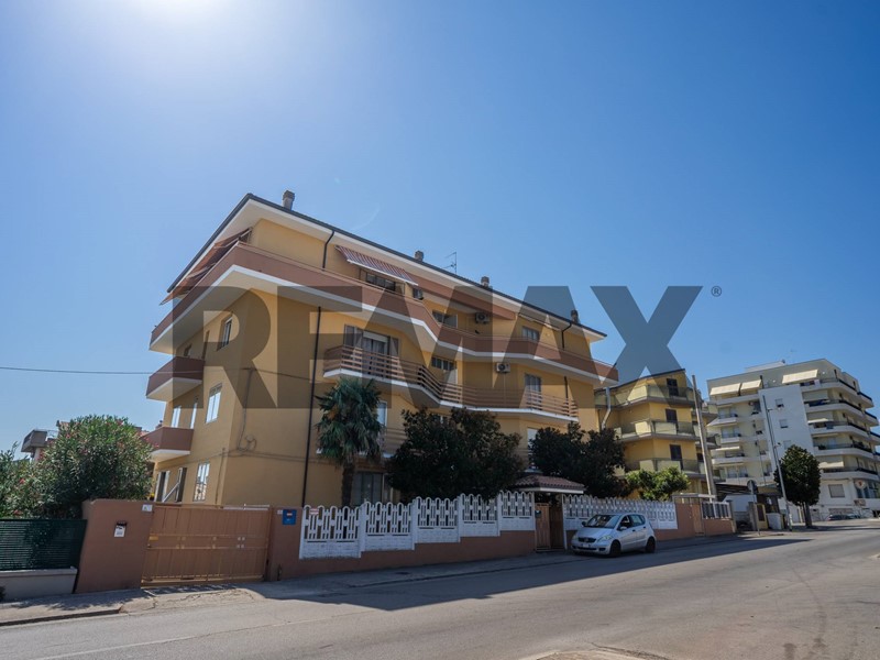 Quadrilocale in Vendita a San Salvo, 132'000&euro;, 117 m²