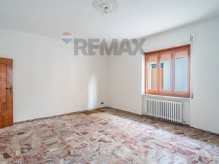Appartamento in Vendita a Cupello, 78'000&euro;, 135 m²