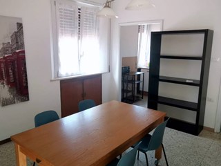 Appartamento in Affitto a Piacenza, 720&euro;, 132 m²