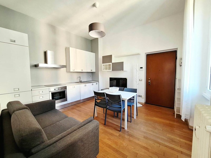 Bilocale in Affitto a Milano, 1'250&euro;, 50 m², arredato