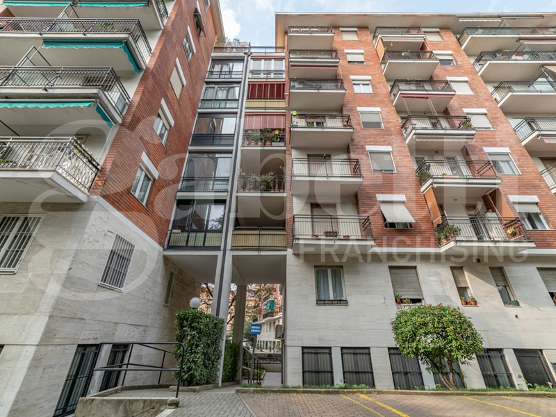Trilocale in Vendita a Milano, 269'000&euro;, 76 m²