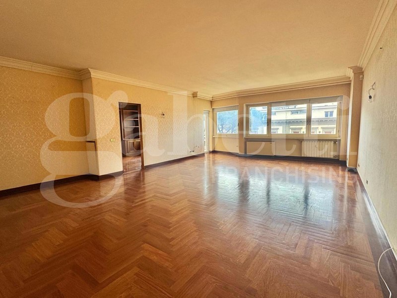 Appartamento in Affitto a Roma, 3'500&euro;, 206 m²