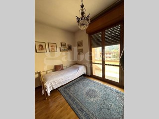 Quadrilocale in Vendita a Lecco, 350'000&euro;, 115 m², con Box