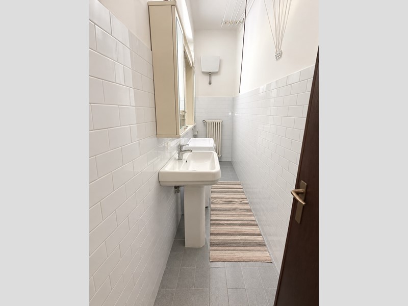 Appartamento in Vendita a Rovigo, 120'000&euro;, 150 m²