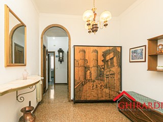 Appartamento in Affitto a Genova, zona Sestri Ponente, 700&euro;, 97 m², arredato