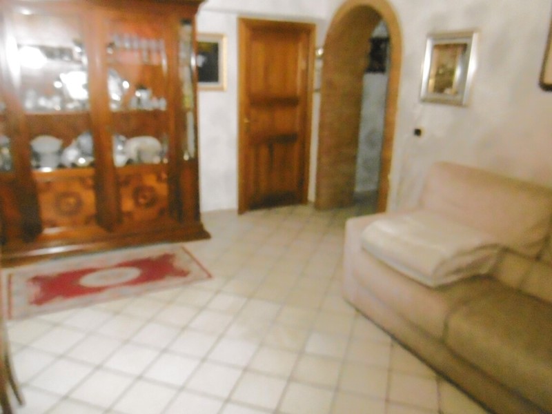 Quadrilocale in Vendita a Roma, 234'000&euro;, 84 m²