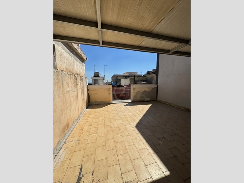 Trilocale in Vendita a Catania, zona San Giorgio, 64'000&euro;, 51 m²