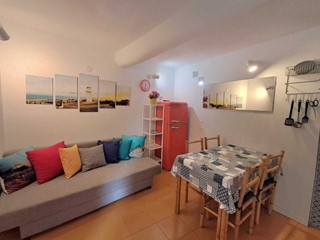 Trilocale in Affitto a Lerici, zona San terenzo, 500&euro;, 37 m², arredato