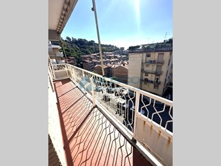 Quadrilocale in Vendita a La Spezia, zona Nord, 215'000&euro;, 100 m²