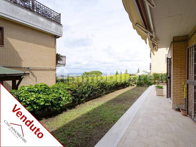 Trilocale in Vendita a Albano Laziale, 229'000&euro;, 80 m²