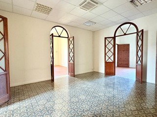 Appartamento in Vendita a Lucca, zona San Concordio Contrada, 420'000&euro;, 160 m²